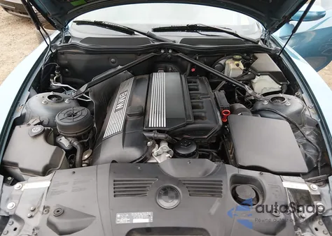 2005 BMW Z4 2.5I из США, поврежденный, VIN 4USBT335X5LS58633